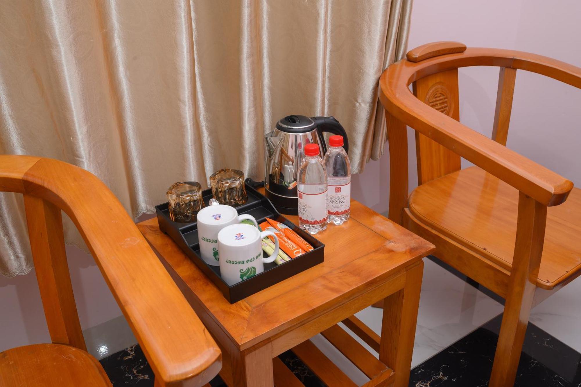 Luxy Park Hotel - Phu Quoc Centre 외부 사진